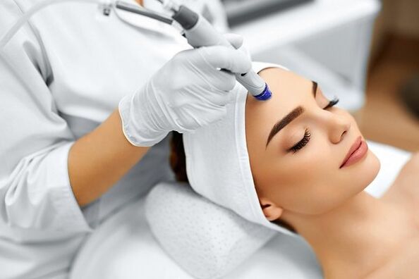 The girl is done through the rejuvenation procedure